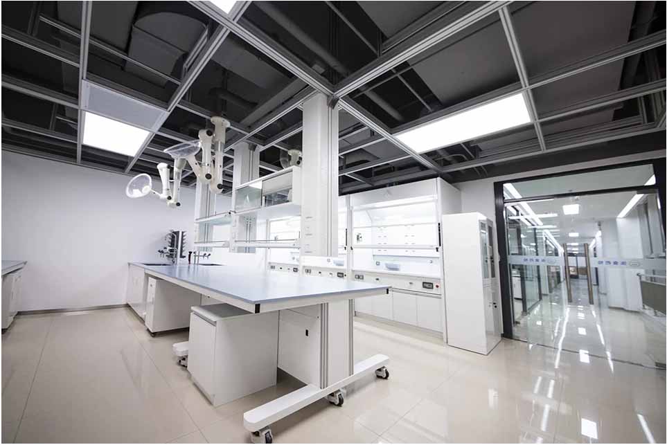 实验室改造工程中的风险控制与安全管理